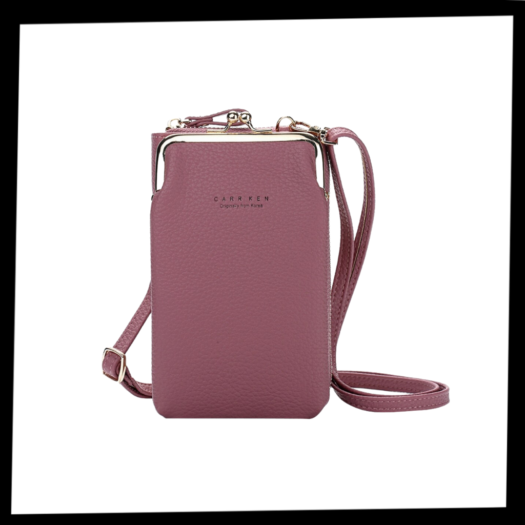 Crossbody bag with removable strap